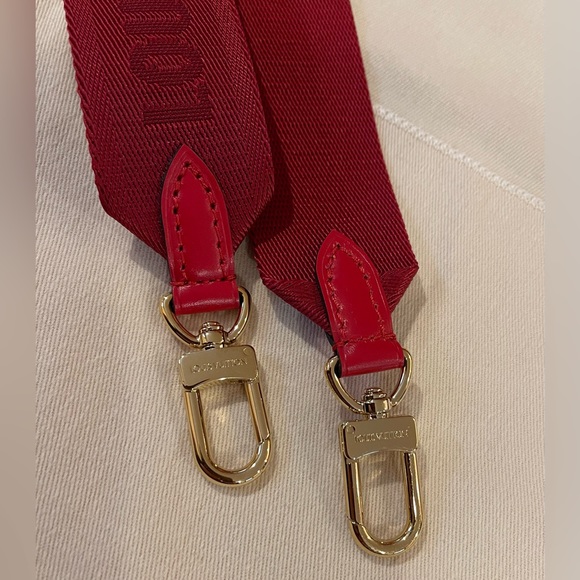 SOLD Louis Vuitton Multi Pochette Red Bandouliere - Picture 13 of 15